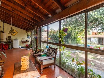 VENTA CASA 4 AMBIENTES CON PATIO PILETA Y GARAGE