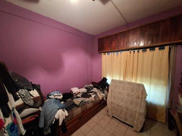 VENTA CASA 3 AMBIENTES COCHERA MAS DEPARTAMENTO