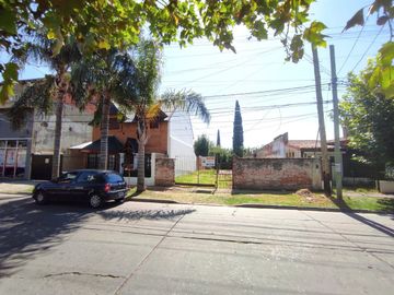 VENTA LOTE 347 M2 HURLINGHAM PARQUE JOHNSTON.