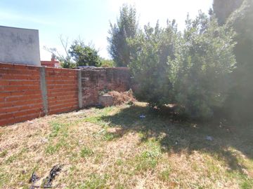 VENTA LOTE 347 M2 HURLINGHAM PARQUE JOHNSTON.