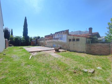 VENTA LOTE 347 M2 HURLINGHAM PARQUE JOHNSTON.