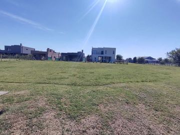 VENTA TERRENO LOTE INTERNO SANTO TOMAS  PILAR