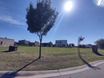 VENTA TERRENO LOTE INTERNO SANTO TOMAS  PILAR