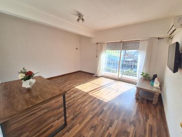 VENTA PH 3 AMB CON BALCON TERRAZA ITUZAINGO NORTE