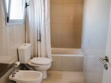 VENTA CASA CON PILETA EN EL CANTON NORTE ESCOBAR