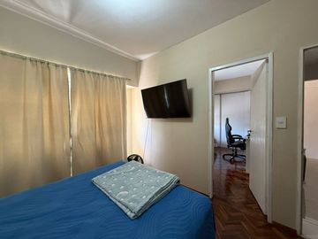 VENTA CASA 5 AMBIENTES SAN MIGUEL CENTRO. PILETA