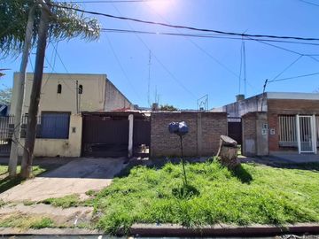 VENTA 2 CASAS MULTIFAMILIAR