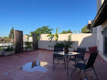 VENTA PH 4 AMB CON PATIO Y TERRAZA EN BELLA VISTA