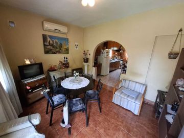 VENTA CASA PH 3 AMBIENTES SIN EXPENSAS JOSE C PAZ