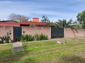 VENTA CASA QUINTA CON PILETA, PASO DEL REY