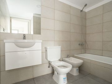 Venta Depto 2 amb con balcón a estrenar Belgrano