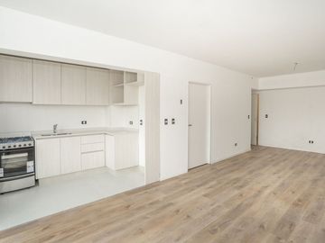 Venta Depto 2 amb con balcón a estrenar Belgrano