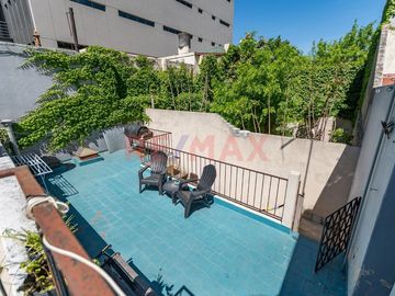 Venta Casa 6 amb con terraza en Parque Patricios