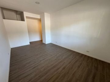 Venta Estudio Profesional Villa Urquiza A Estrenar