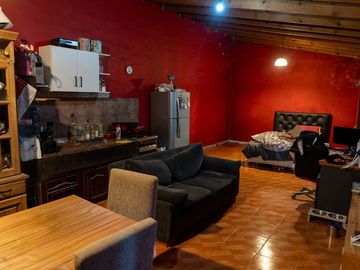 VENTA CASA 6 AMB EN LOTE 1116M2 CASI DON TORCUATO