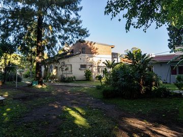 VENTA CASA 6 AMB EN LOTE 1116M2 CASI DON TORCUATO