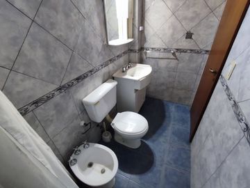 CASA QUINTA 4 AMBIENTES VENTA DERQUI PILAR PILETA