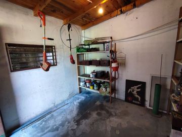 CASA QUINTA 4 AMBIENTES VENTA DERQUI PILAR PILETA