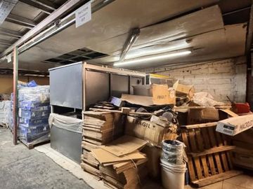 VENTA DEPOSITO GALPÓN CON VESTUARIOS ITUZAINGO