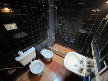VENTA CASA PH 3 AMBIENTES MORENO