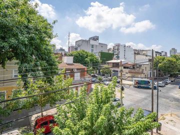 Venta Depto 2 amb Villa Urquiza con Patio en Pozo