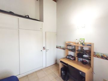 VENTA CASA 4 AMBIENTES CON JARDÍN PILAR MONTECARLO
