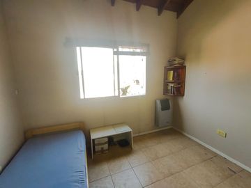 VENTA CASA 4 AMBIENTES CON JARDÍN PILAR MONTECARLO