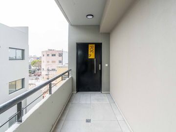 VENTA DEPARTAMENTO 3 AMBIENTE CON BALCÓN Y TERRAZA