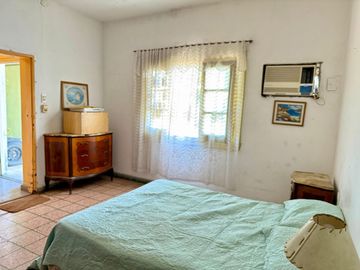 Venta casa a reciclar. Fondo libre. APTO CRÉDITO!