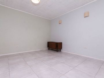 Venta PH 3 Ambs. Fdo. libre. Lanus. Apto Credito.