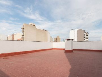 Dpto 3 amb, patio propio, planta baja - Avellaneda