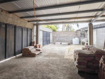 VENTA CASA A TERMINAR EN GENERAL LAGOS OPORTUNIDAD