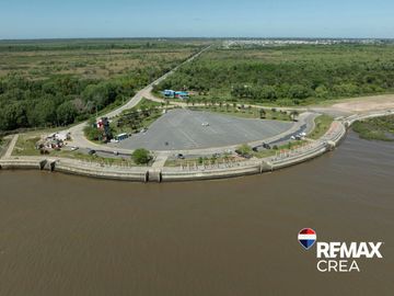Venta Lote a la LAGUNA en Magallanes Hudson