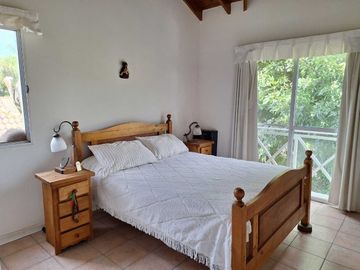 VENTA CASA 5 AMB CLUB DE CAMPO LOS PUENTES LUJAN