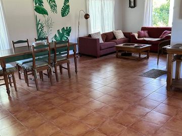 VENTA CASA 5 AMB CLUB DE CAMPO LOS PUENTES LUJAN