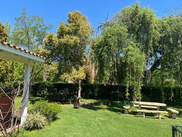 VENTA CASA 5 AMB CLUB DE CAMPO LOS PUENTES LUJAN