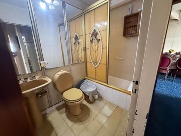 Venta Depto de 4 amb excelente ubicación Liniers