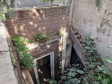 VENTA casa a refaccionar TRES ARROYOS 2800