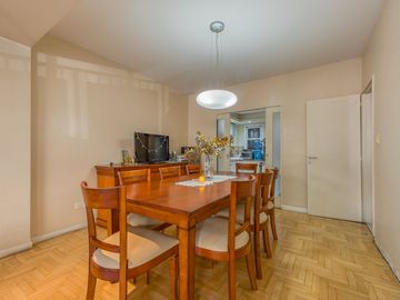 DEPTO 4 AMB VENTA BELGRANO BALCON COCHERA DEPENDEN