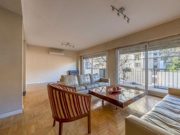 DEPTO 4 AMB VENTA BELGRANO BALCON COCHERA DEPENDEN