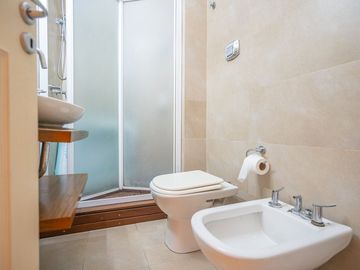 DEPTO 4 AMB VENTA BELGRANO BALCON COCHERA DEPENDEN