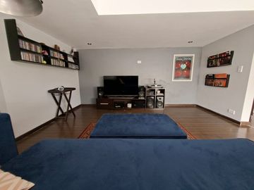 SE ALQUILA DPTO 3 AMB C/ COCHERA- PUERTO DE OLIVOS