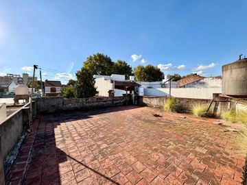 VENTA CASA A REFACCIONAR 375 M2 SANTOS LUGARES