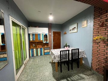 VENTA DPTO 4 AMB EN CIUDADELA - PERMUTA