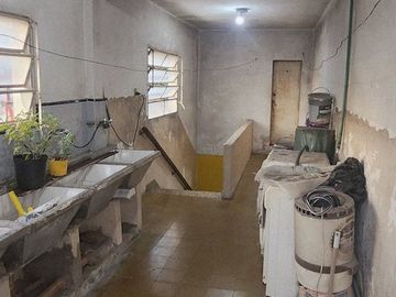 VENTA DPTO 4 AMB EN CIUDADELA - PERMUTA