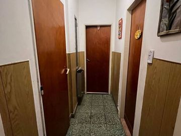 VENTA DPTO 4 AMB EN CIUDADELA - PERMUTA