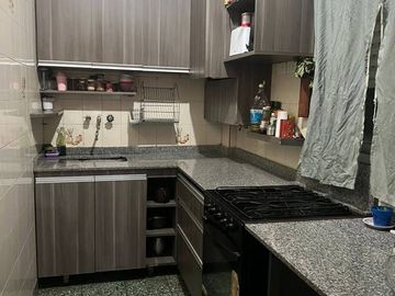 VENTA DPTO 4 AMB EN CIUDADELA - PERMUTA