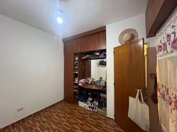 VENTA DPTO 4 AMB EN CIUDADELA - PERMUTA