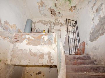 VENTA EN BLOCK- LOCAL - DEPOSITO - 2 UF - PERMUTA