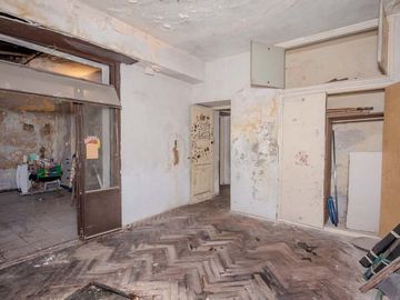 VENTA EN BLOCK- LOCAL - DEPOSITO - 2 UF - PERMUTA